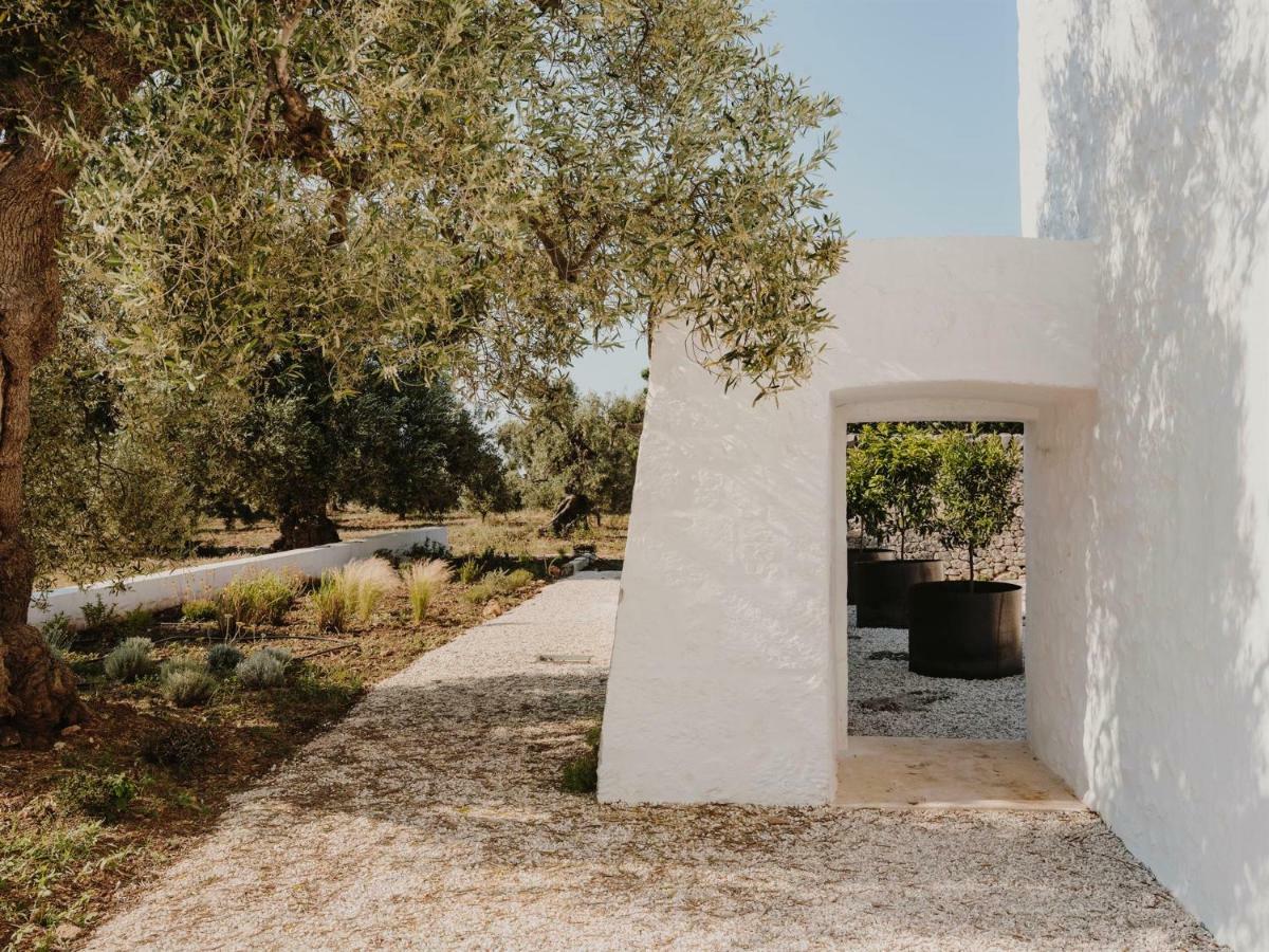 Masseria Dagilupi オストゥーニ エクステリア 写真