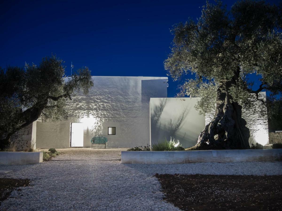 Masseria Dagilupi オストゥーニ エクステリア 写真