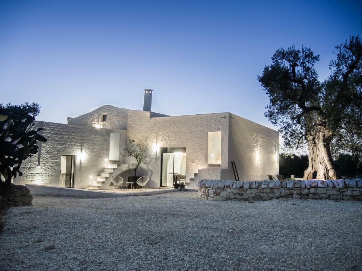 Masseria Dagilupi オストゥーニ エクステリア 写真